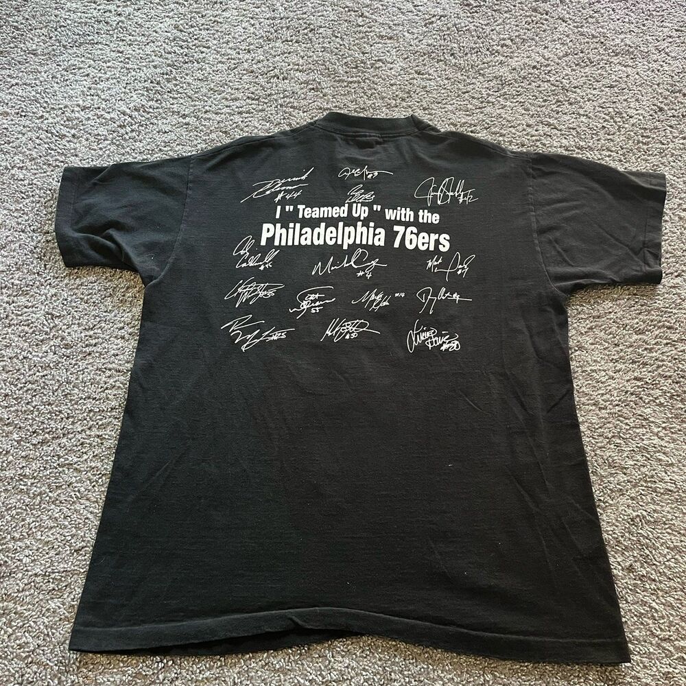 Vintage 90s Philadelphia 76ers Sixers Autograph Team Up T Shirt Black Sz XL NBA - Picture 4 of 9